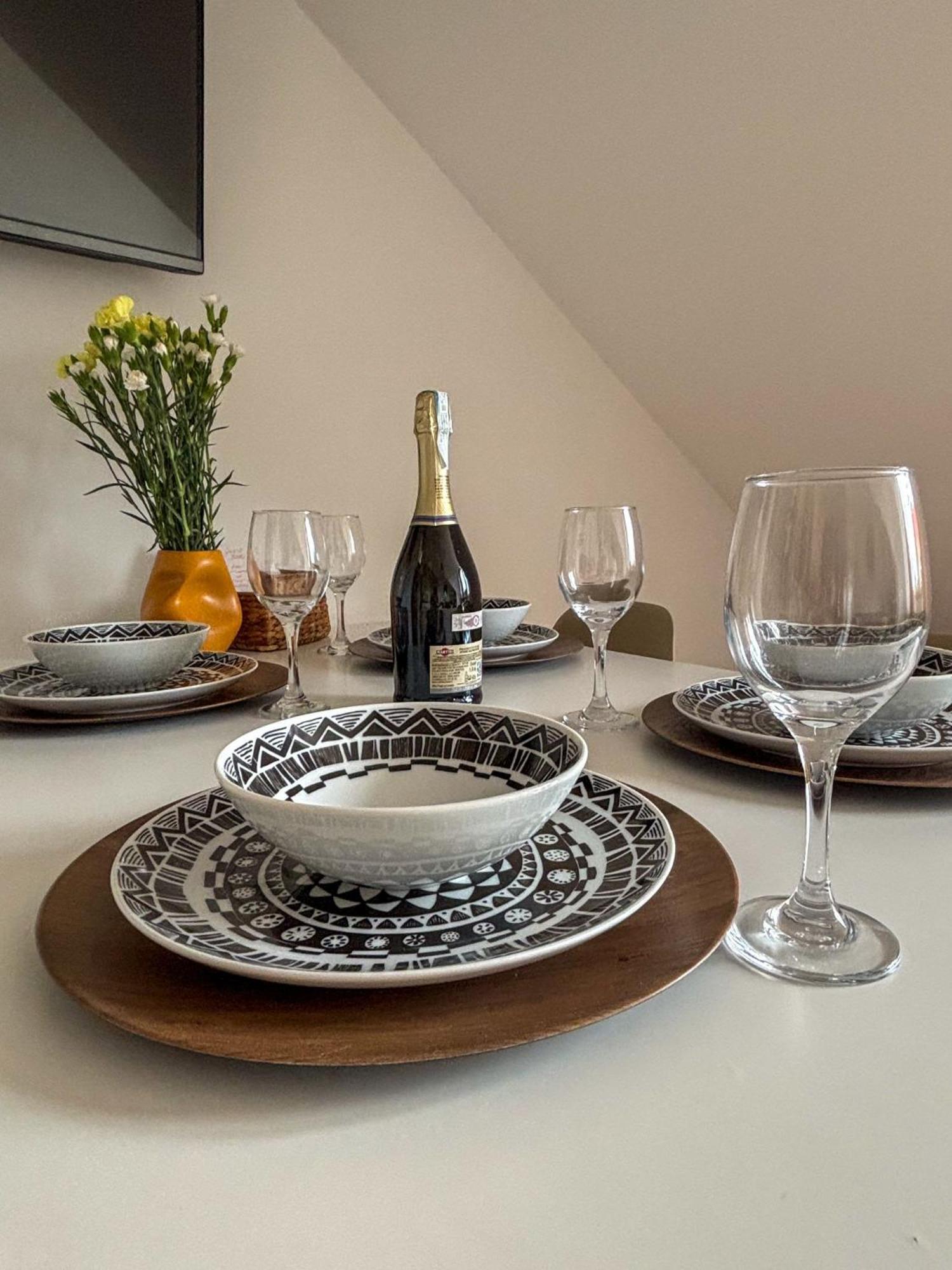 Sunset Apartment Cracow كراكوفيا المظهر الخارجي الصورة