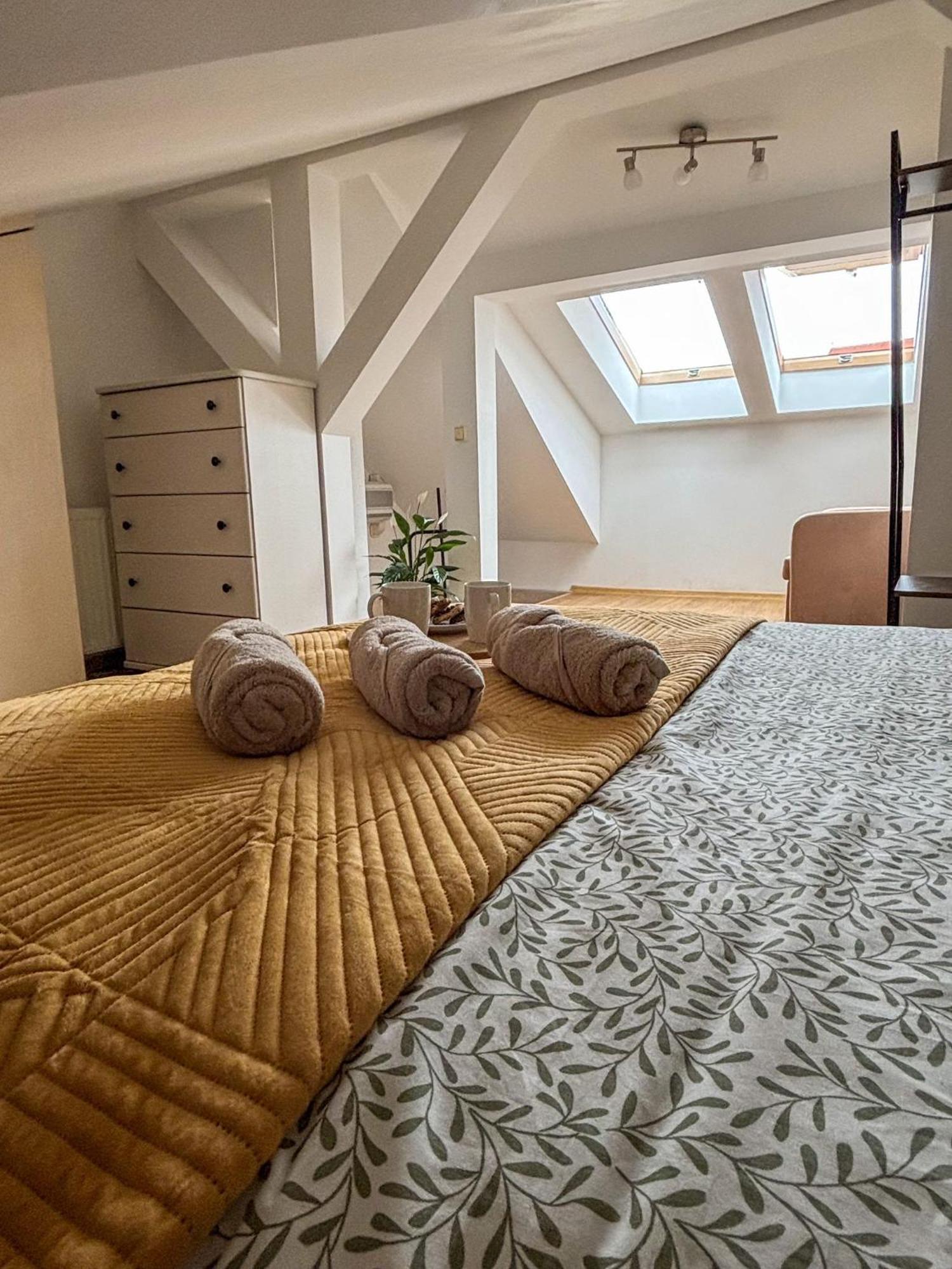 Sunset Apartment Cracow كراكوفيا المظهر الخارجي الصورة
