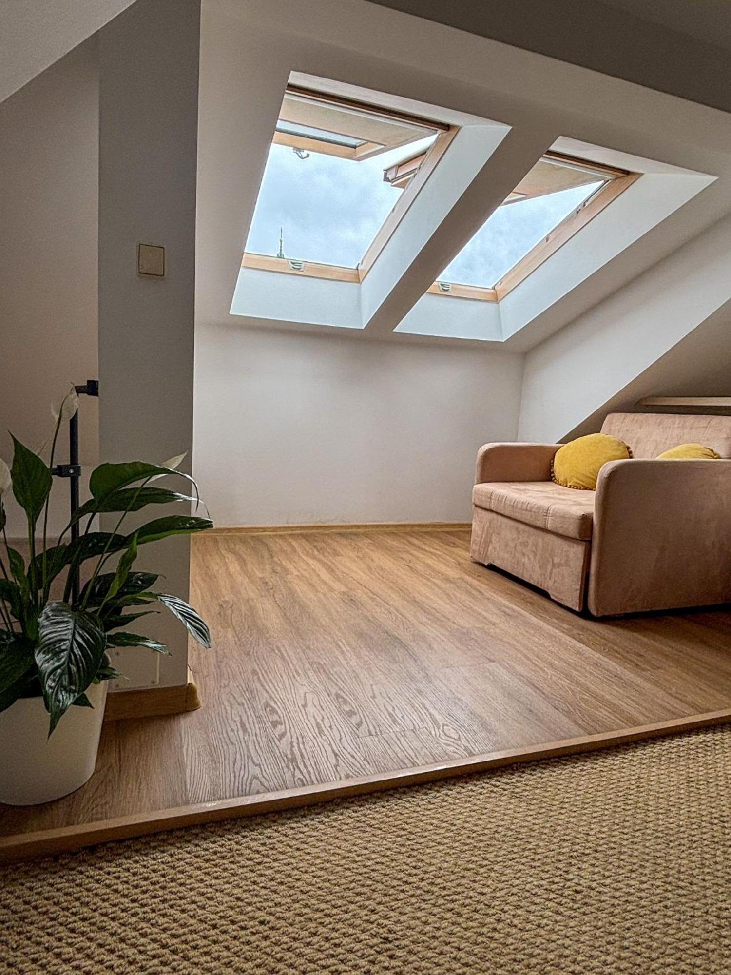 Sunset Apartment Cracow كراكوفيا المظهر الخارجي الصورة