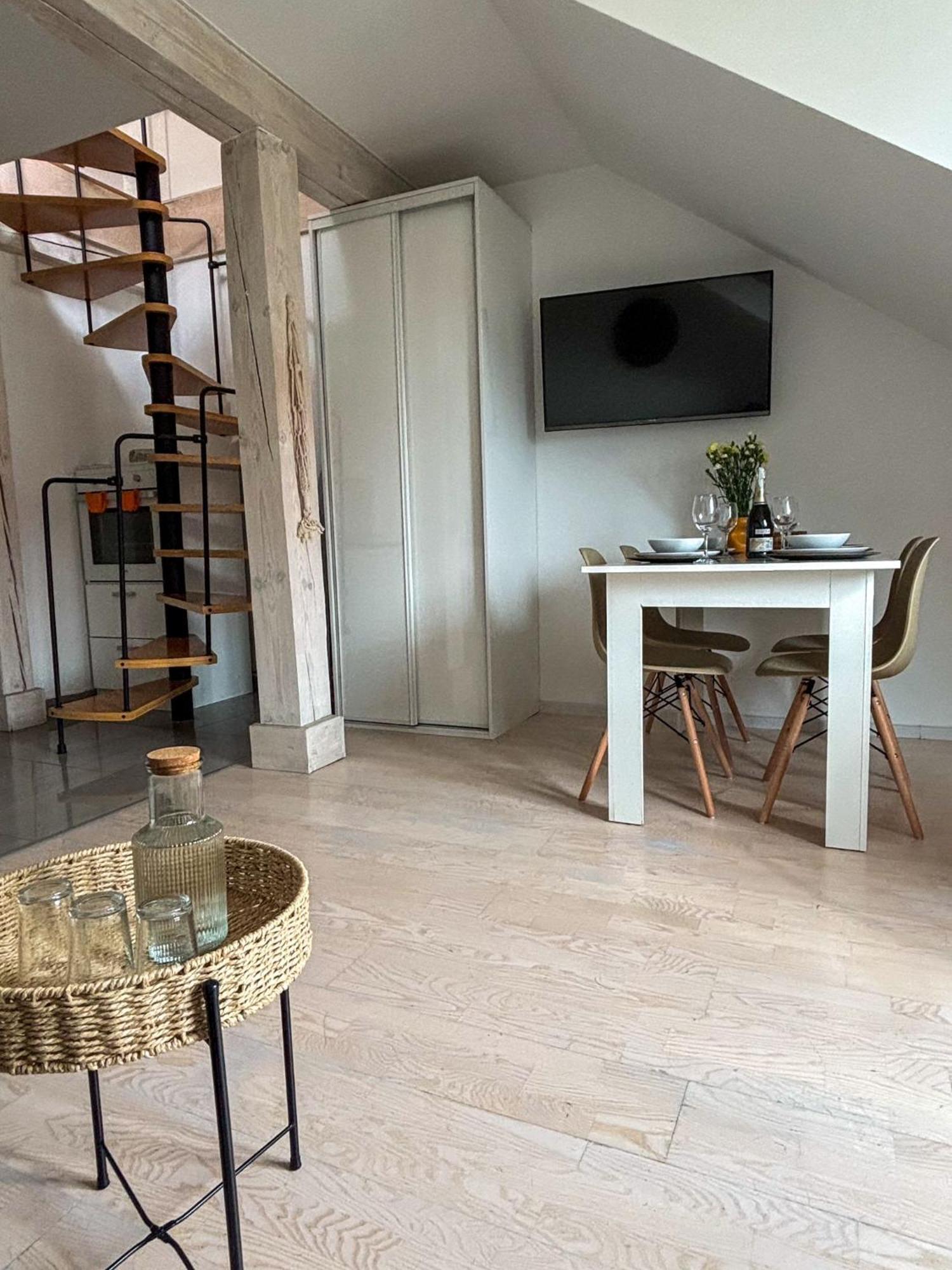 Sunset Apartment Cracow كراكوفيا المظهر الخارجي الصورة