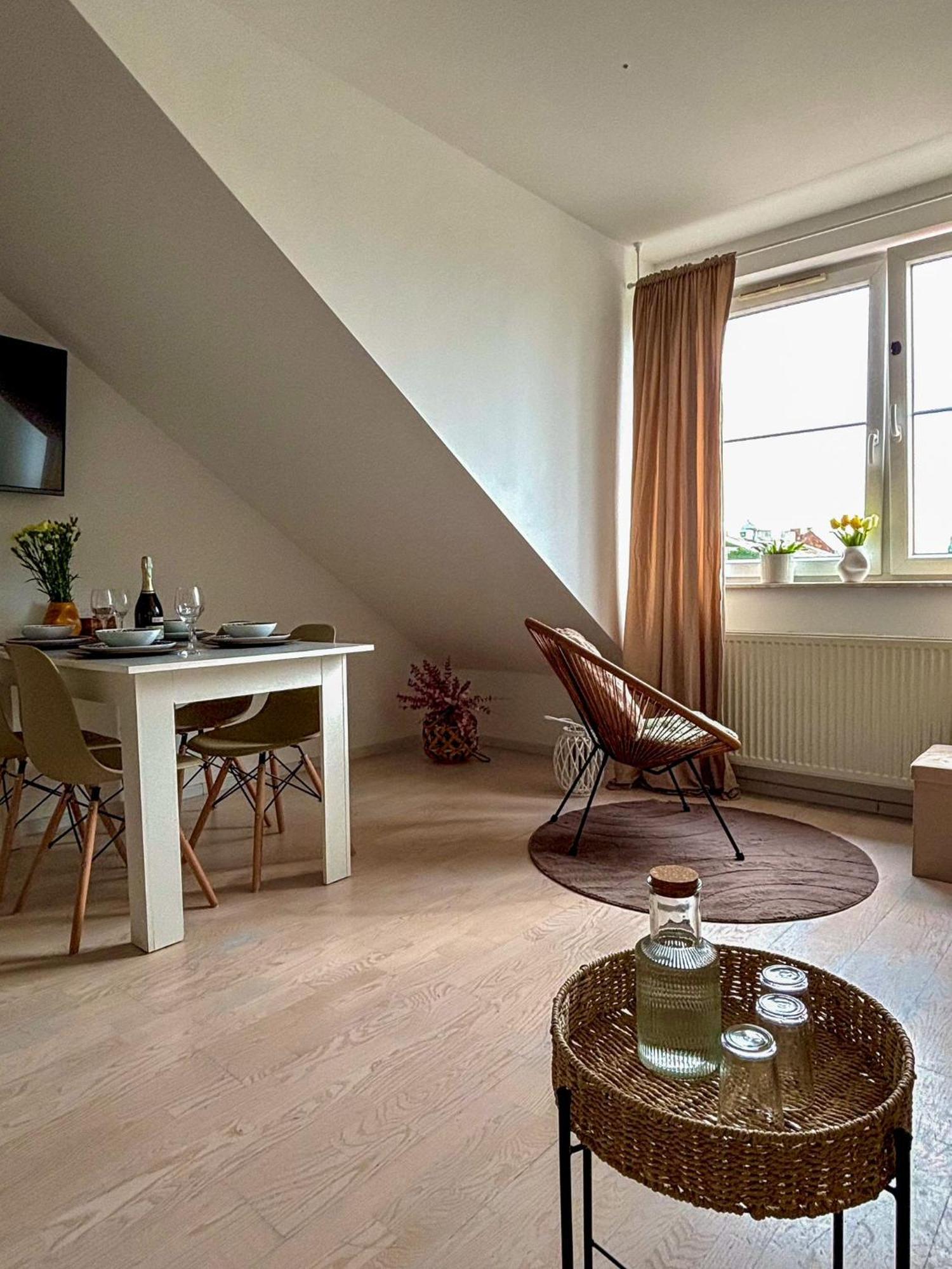 Sunset Apartment Cracow كراكوفيا المظهر الخارجي الصورة